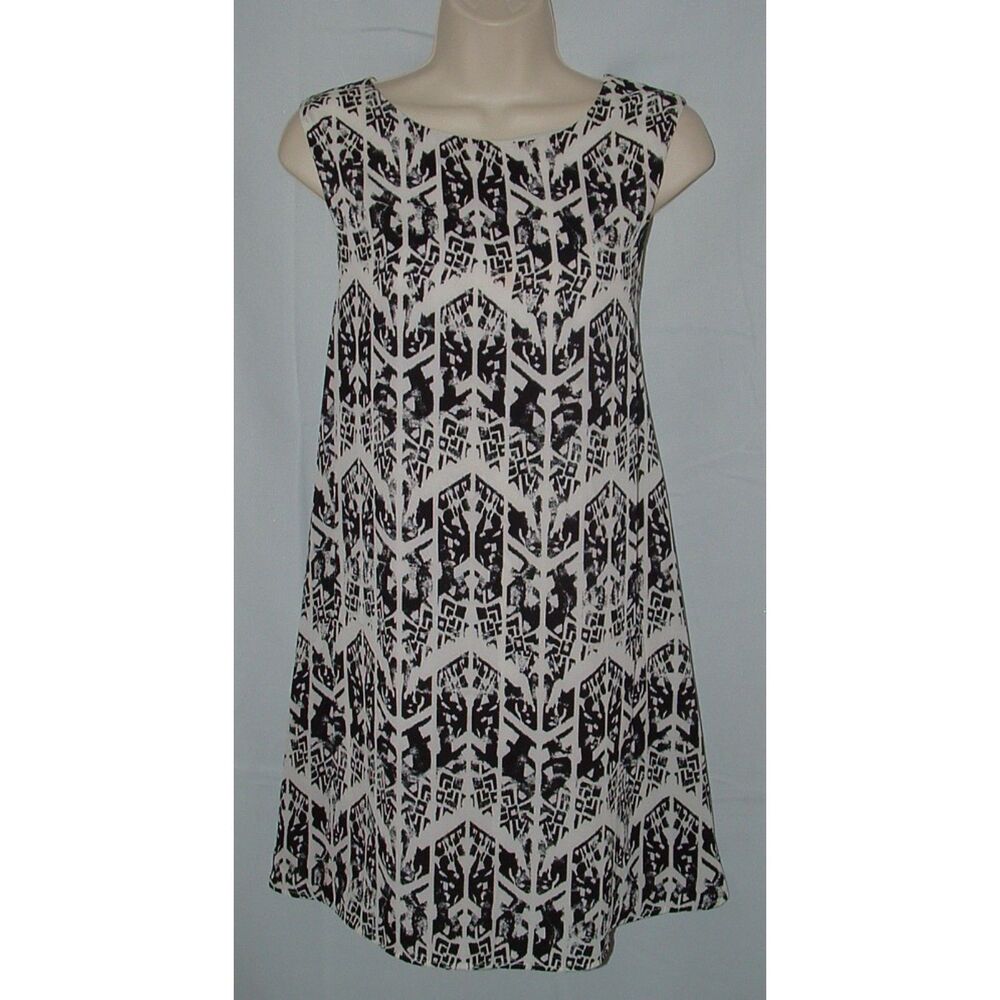 White & Black Print Sz Small Sleeveless Lined Flowy Swing Mini Dress EVERLY